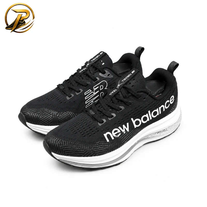 1 کتانی رانینگ نیو بالانس مدل New Balance FuelCell مشکی سفید