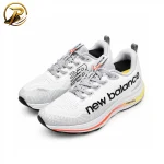 1 کتانی رانینگ نیو بالانس مدل New Balance FuelCell طوسی