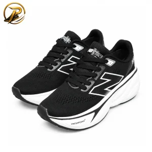 1 کتانی رانینگ نیوبالانس مدل New Balance Fresh Foam مشکی