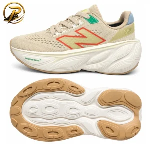 کتانی رانینگ نیوبالانس مدل New Balance Fresh Foam کرم