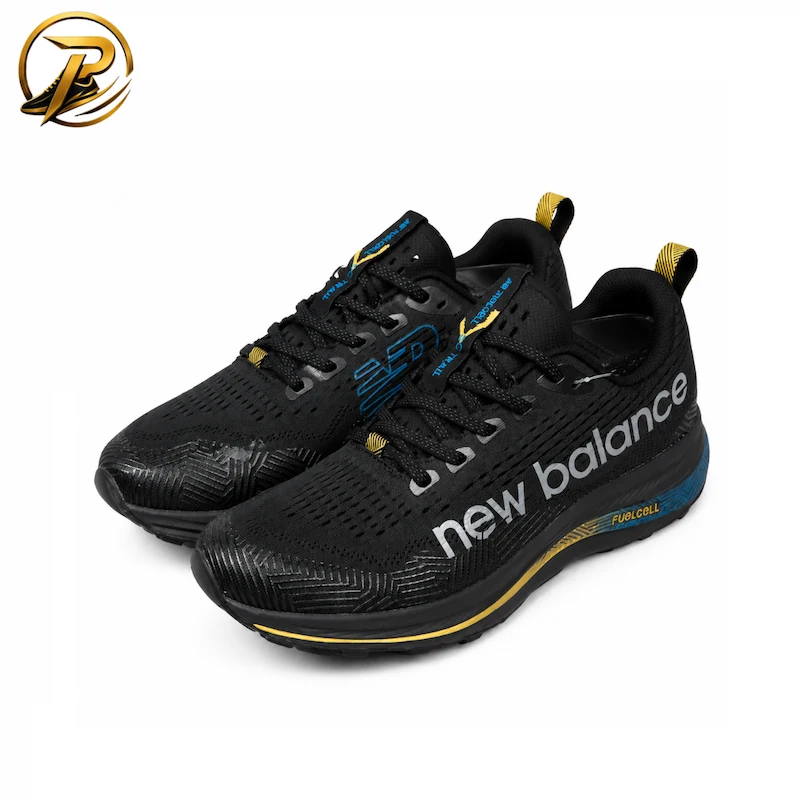 1 کتانی رانینگ نیو بالانس مدل New Balance FuelCell مشکی